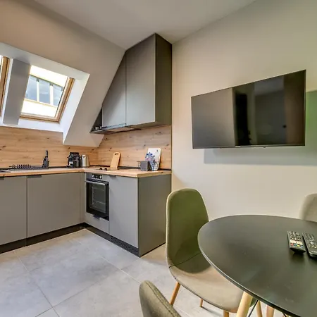 Apartament La Shara Building