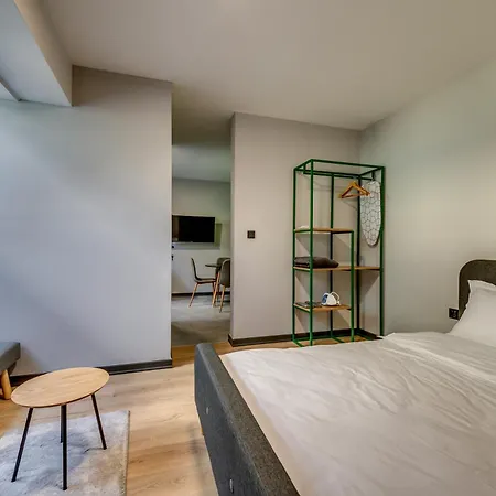 La Shara Building Apartament *